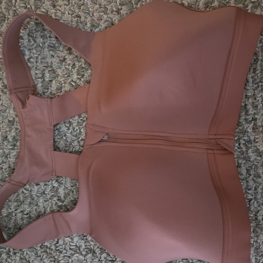 All in Motion Sports Bra in Mauve